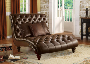 Winter Ridge Chaise