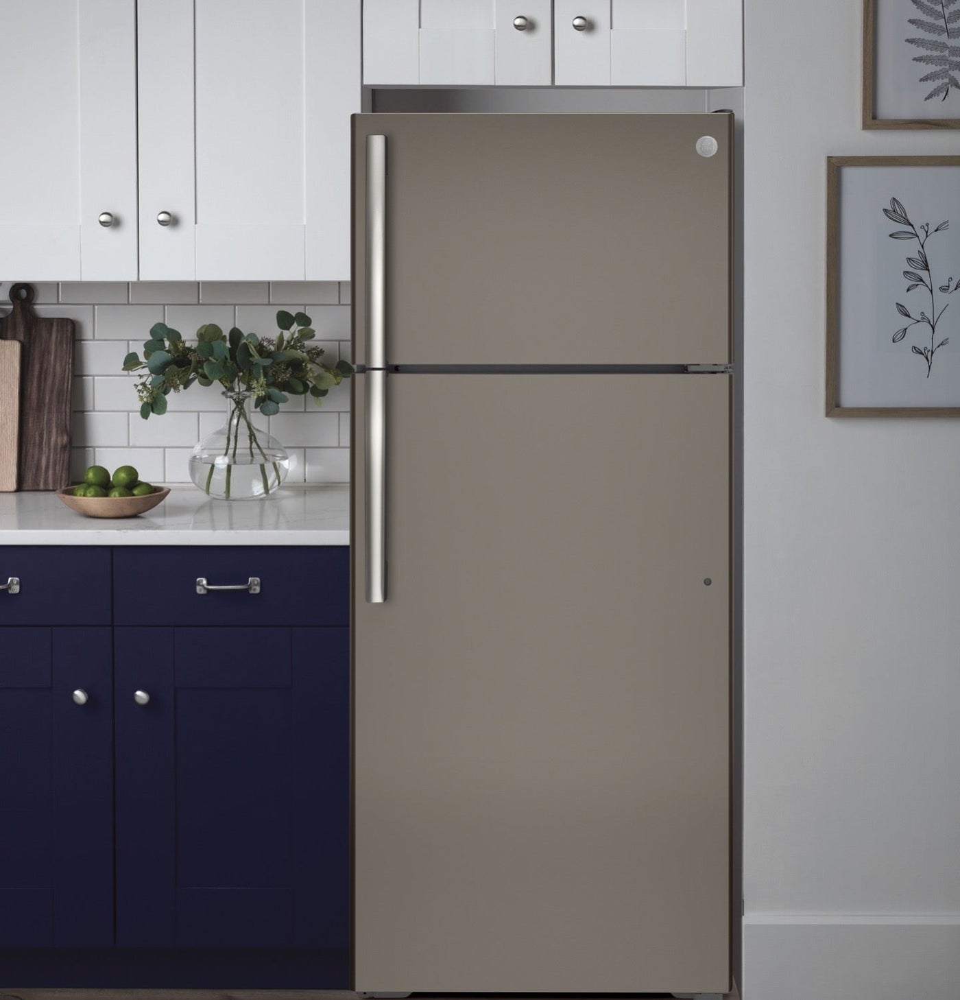 GE Slate Top Mount Refrigerator (17.5 Cu. Ft.) - GTE18GMNRES