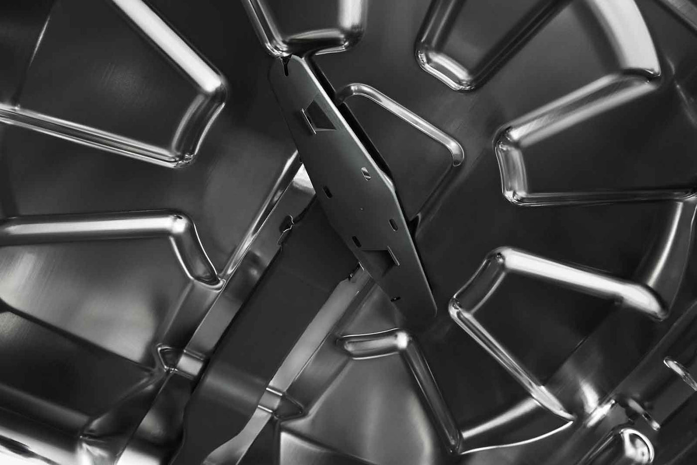 Maytag 24" White dishwasher with Dual Power filtration (50 dBA) - MDB4949SKW