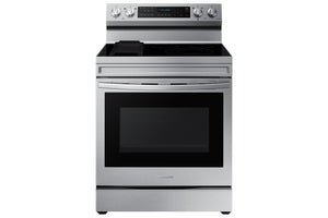 Samsung Cuisinière électrique autonome à convection véritable 6,3 pi³ avec Wi-Fi et friture à air acier inoxydable NE63A6711SS/AC