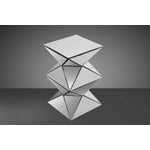 Veetoria Pedestal Table