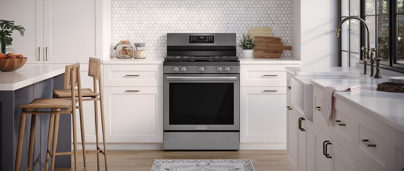 Frigidaire Gallery Smudge-Proof® Black Stainless Steel 30" Rear Control Gas Range (5.1 Cu. Ft) - GCRG3060BD