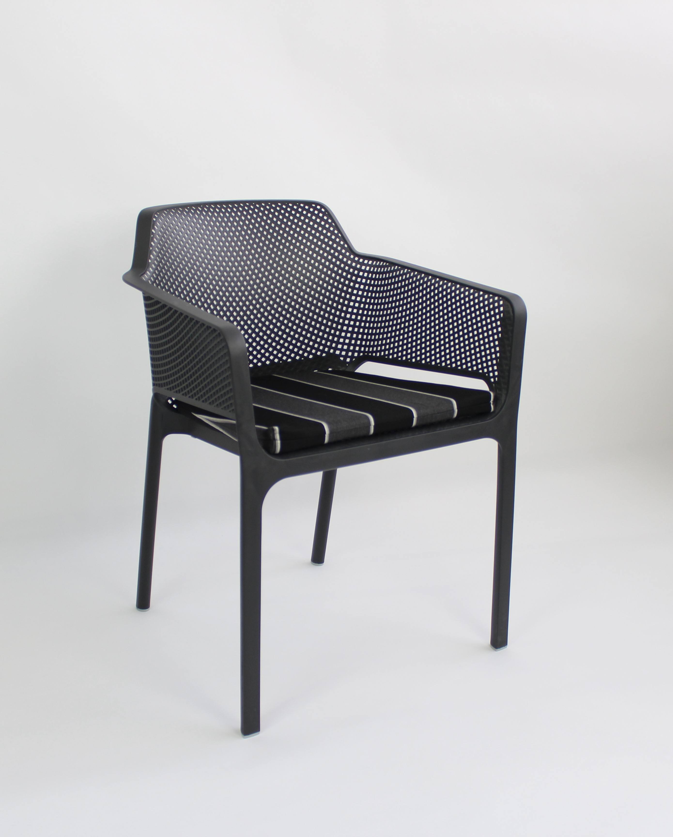 Nardi Rio 9-Piece Outdoor Extension Dining Package - Black