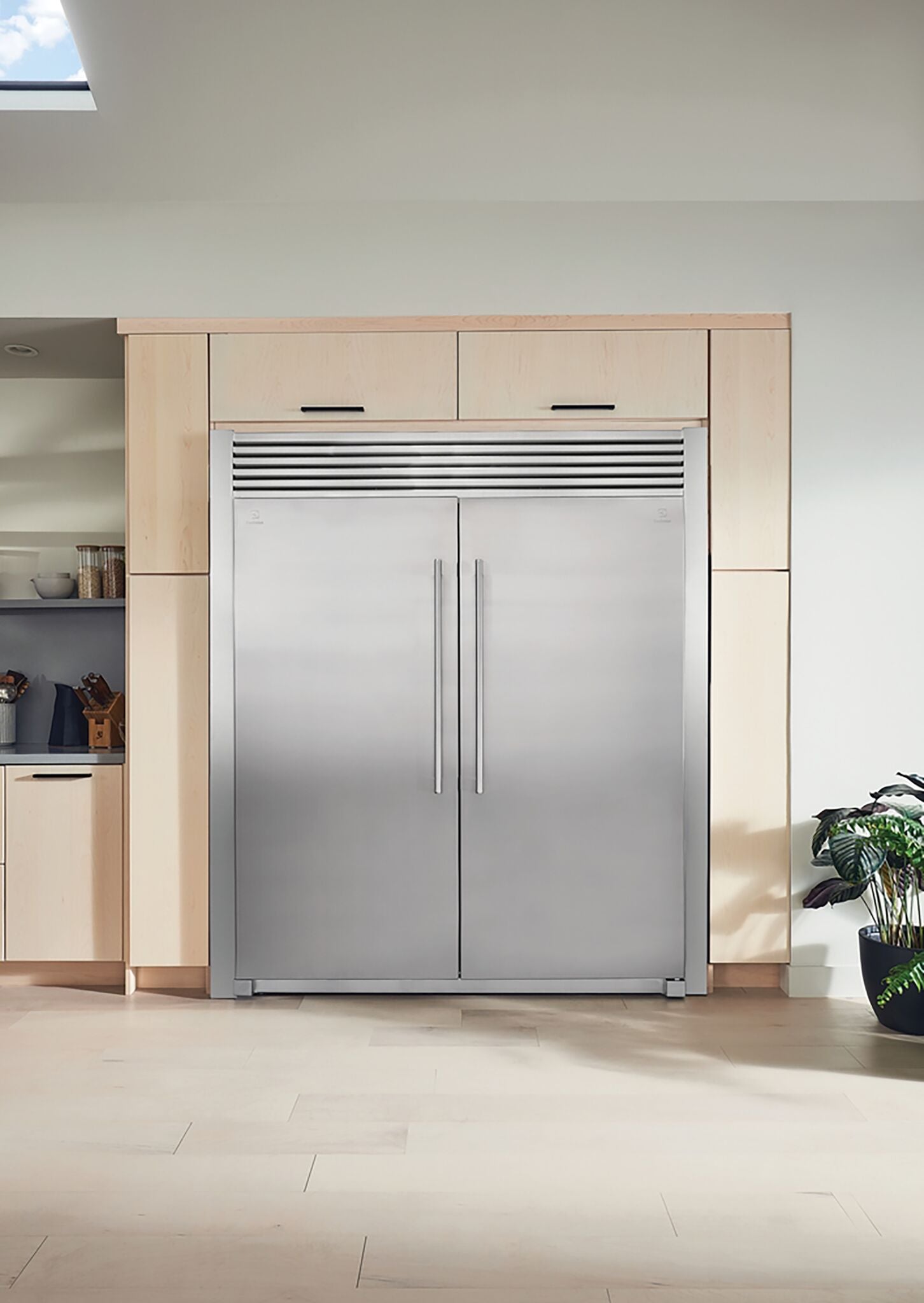 Electrolux 84" Stainless Steel Louvered Double Trim Kit - TRMKTSS2LV84 - 912000497