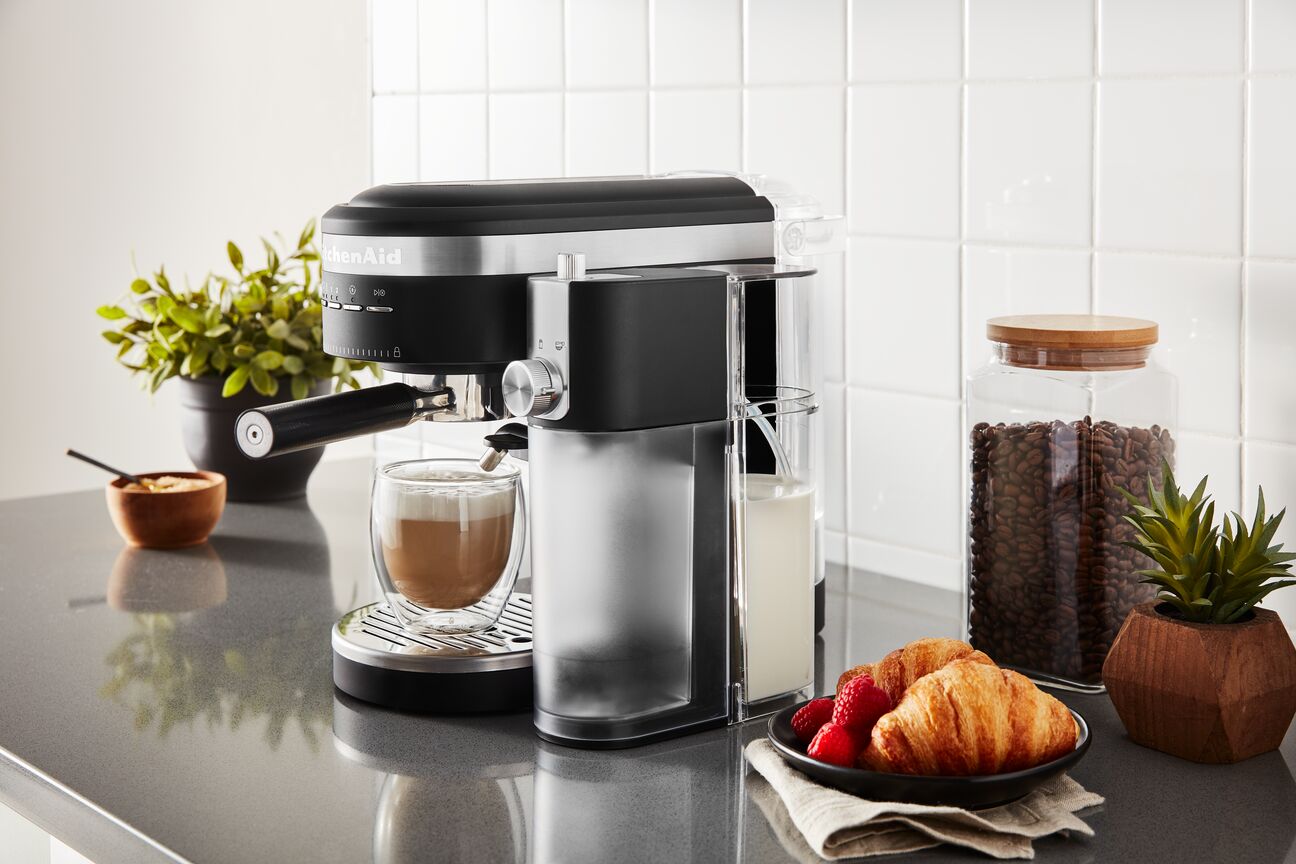 KitchenAid® Black Matte Automatic Milk Frothier Attachment - KESMK4BM