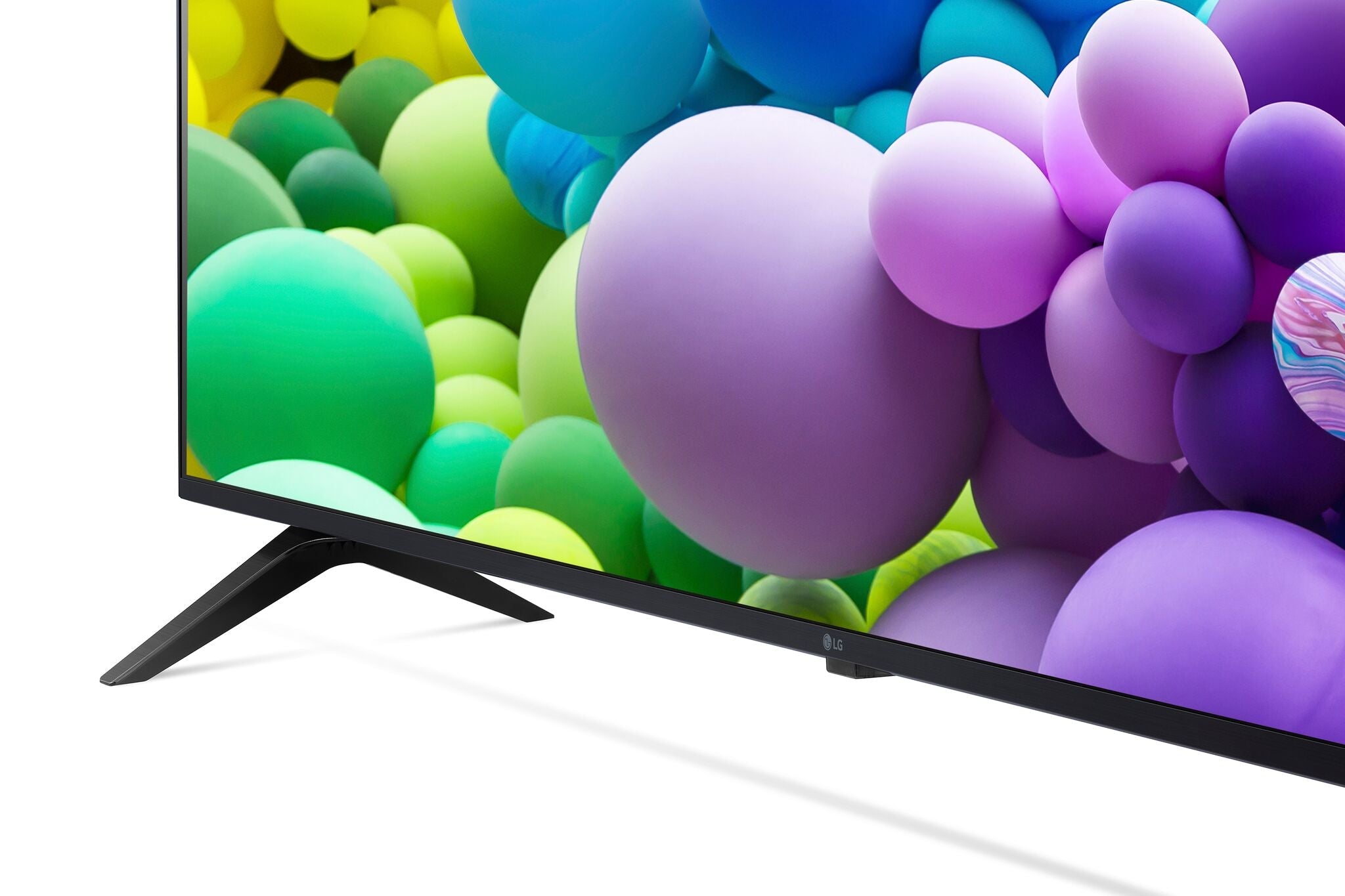 LG 65" UHD 4K Smart LED TV - 65UT7570PUB