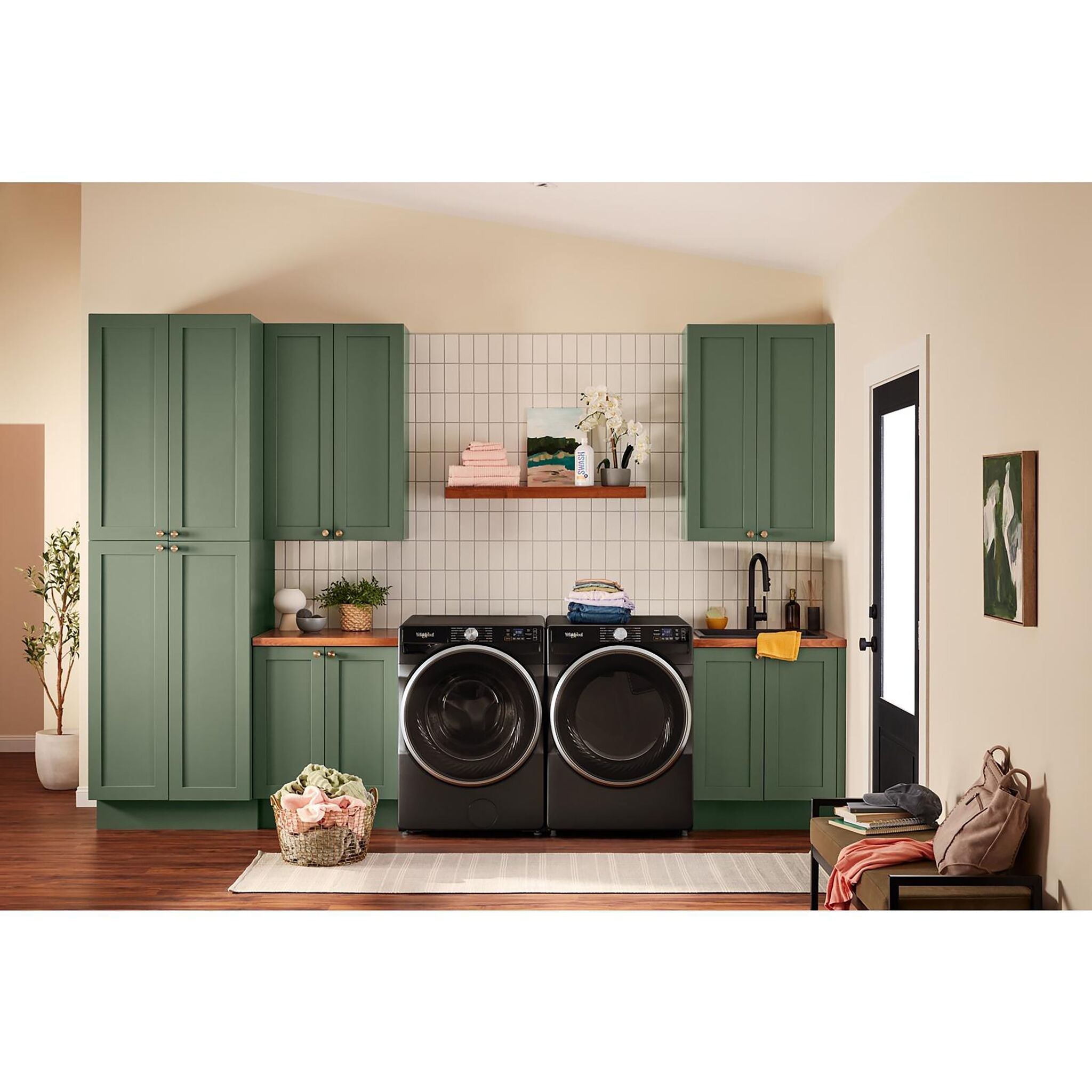 Whirlpool Volcano Black Front-Load Washer with FreshFlow™ Vent System (5.2 Cu.Ft.) - WFW5720RU