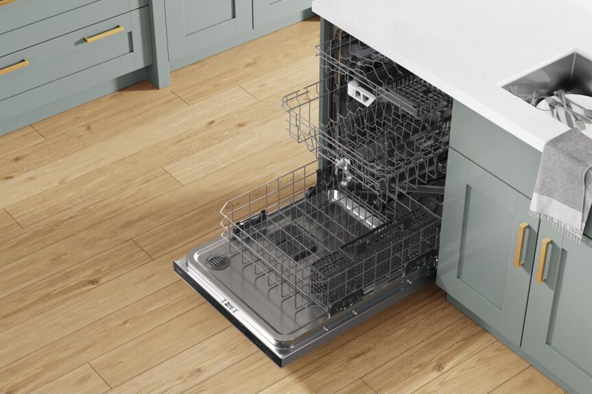 Whirlpool Fingerprint Resistant Stainless Steel Dishwasher with 3rd Rack (47 dBA) - WDT970SAKZ