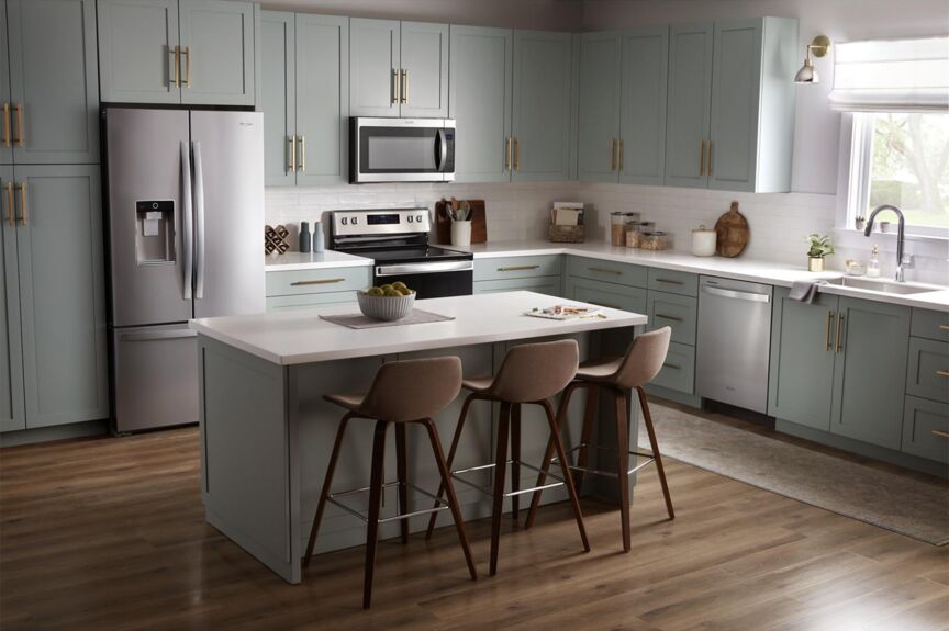 Whirlpool Fingerprint Resistant Stainless Steel Dishwasher with 3rd Rack (47 dBA) - WDT970SAKZ