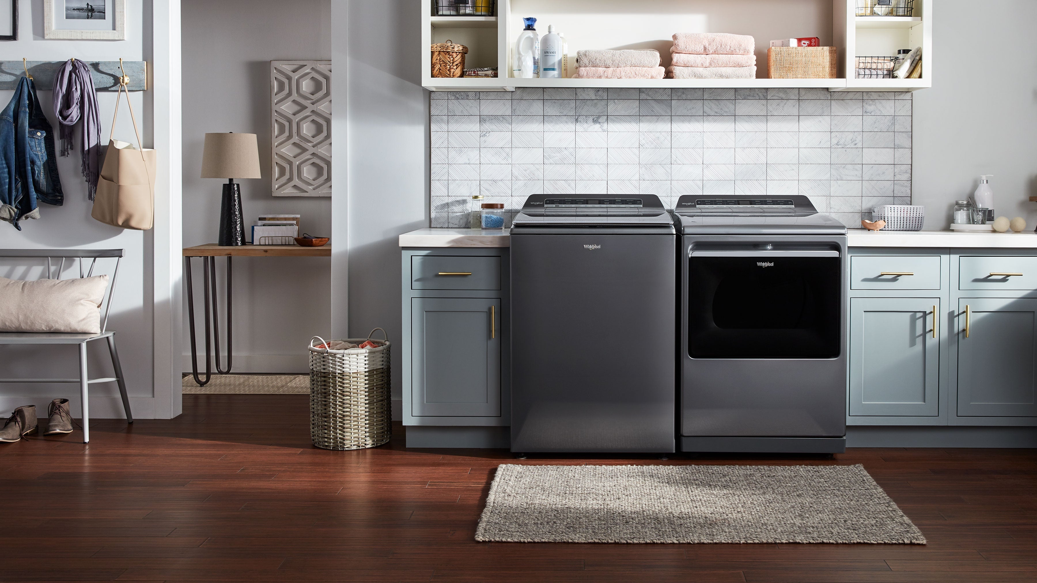 Whirlpool Chrome Shadow Top Load Washer with 2 in 1 Removeable Agitator (6.0 Cu Ft) - WTW8127LC