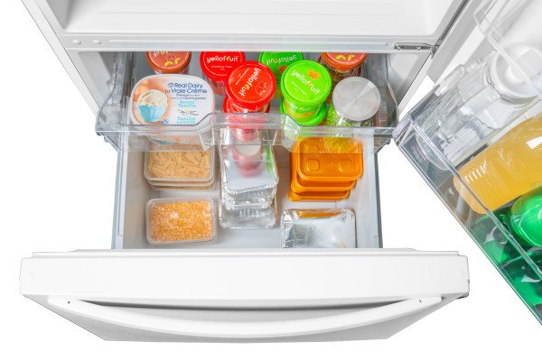 Danby White Apartment Fridge Bottom Mount (18.7 Cu. Ft.) - DBM187E1WDB