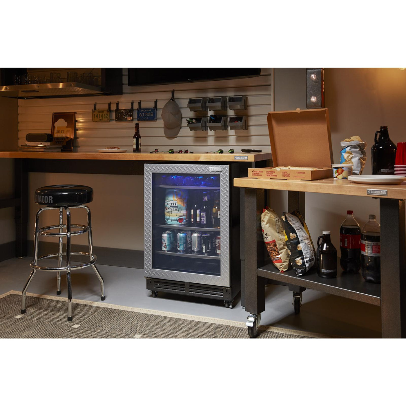 Gladiator Silver Tread Ready-to-Assemble Foldaway Work Station - GAFS42KDJG