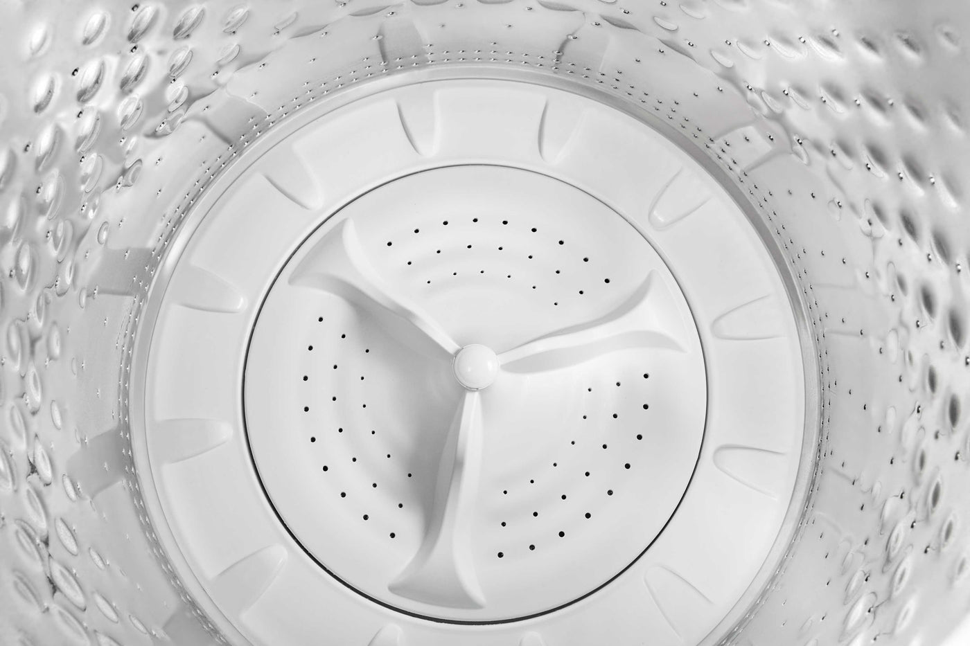 Whirlpool White Smart Top Load Washer (5.5 cu.ft.) - WTW6120HW