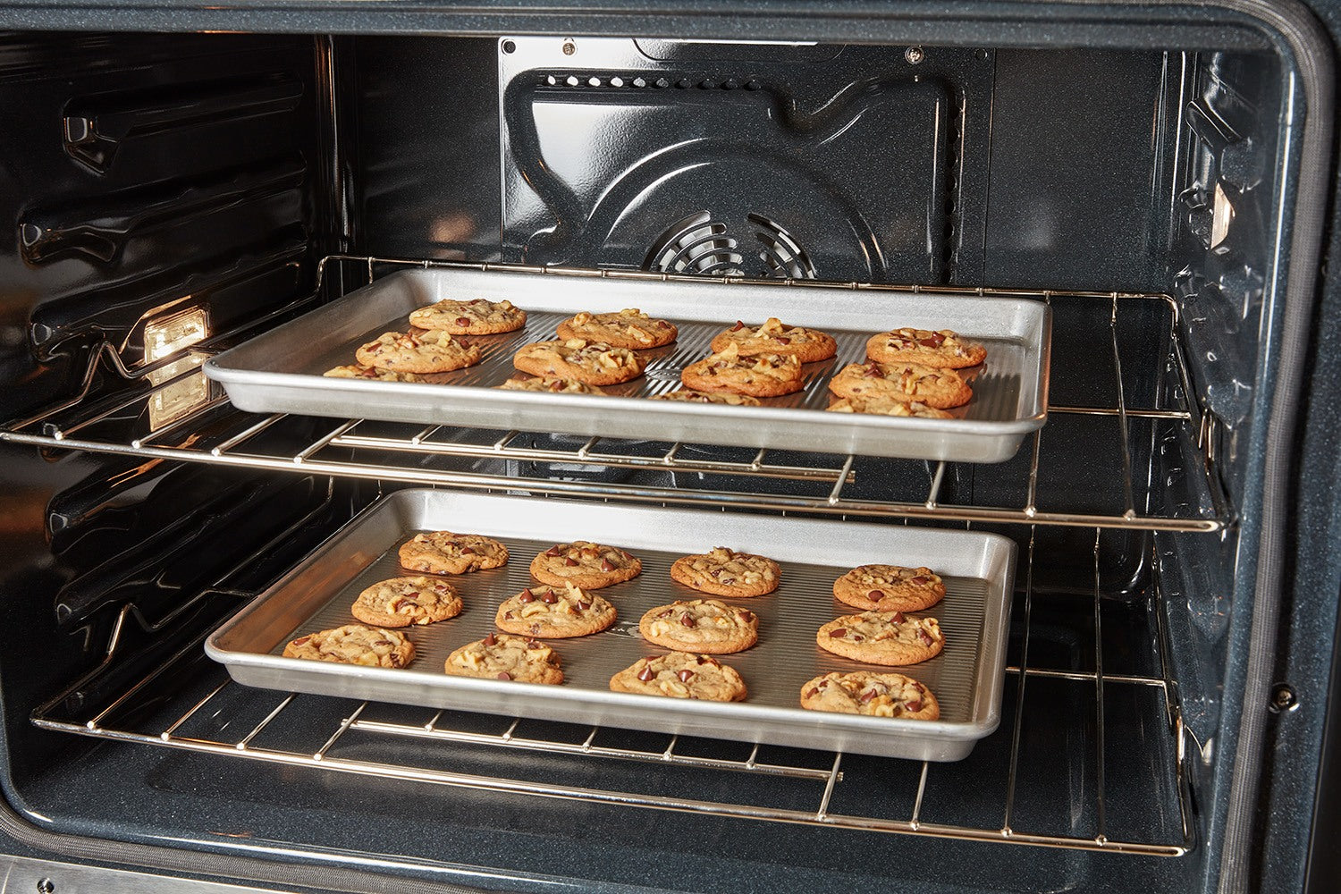 Whirlpool Fingerprint Resistant Stainless Steel Wall Oven (4.30 Cu Ft) - WOES5027LZ