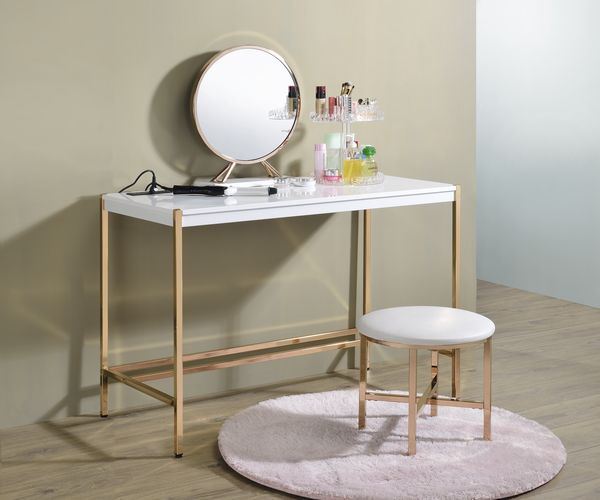 Loher Writing Desk with USB - White