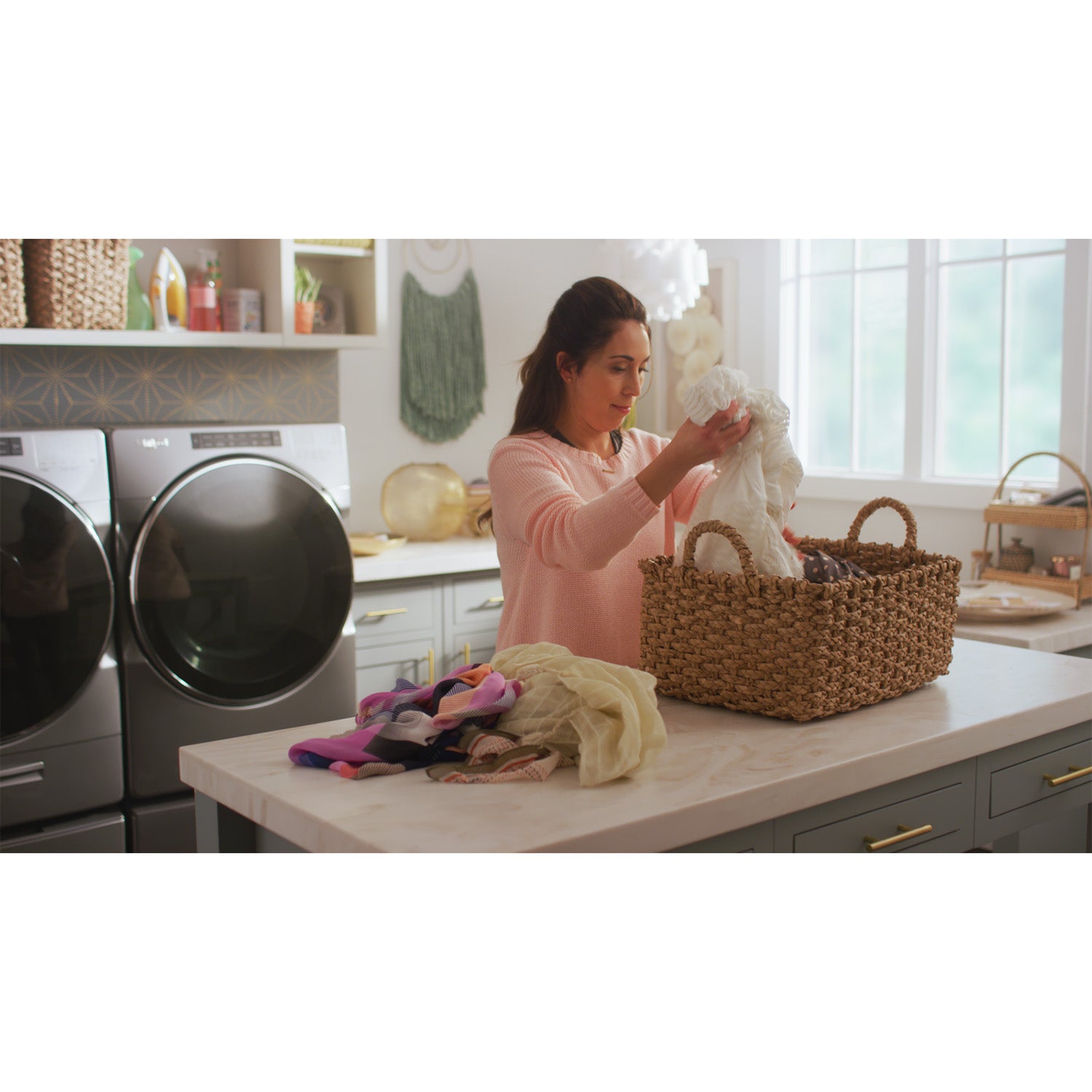 Whirlpool Chrome Shadow Front-Load Washer (5.8 cu. ft.) & Electric Dryer (7.4 cu. ft.) - WFW8620HC/YWED9620HC