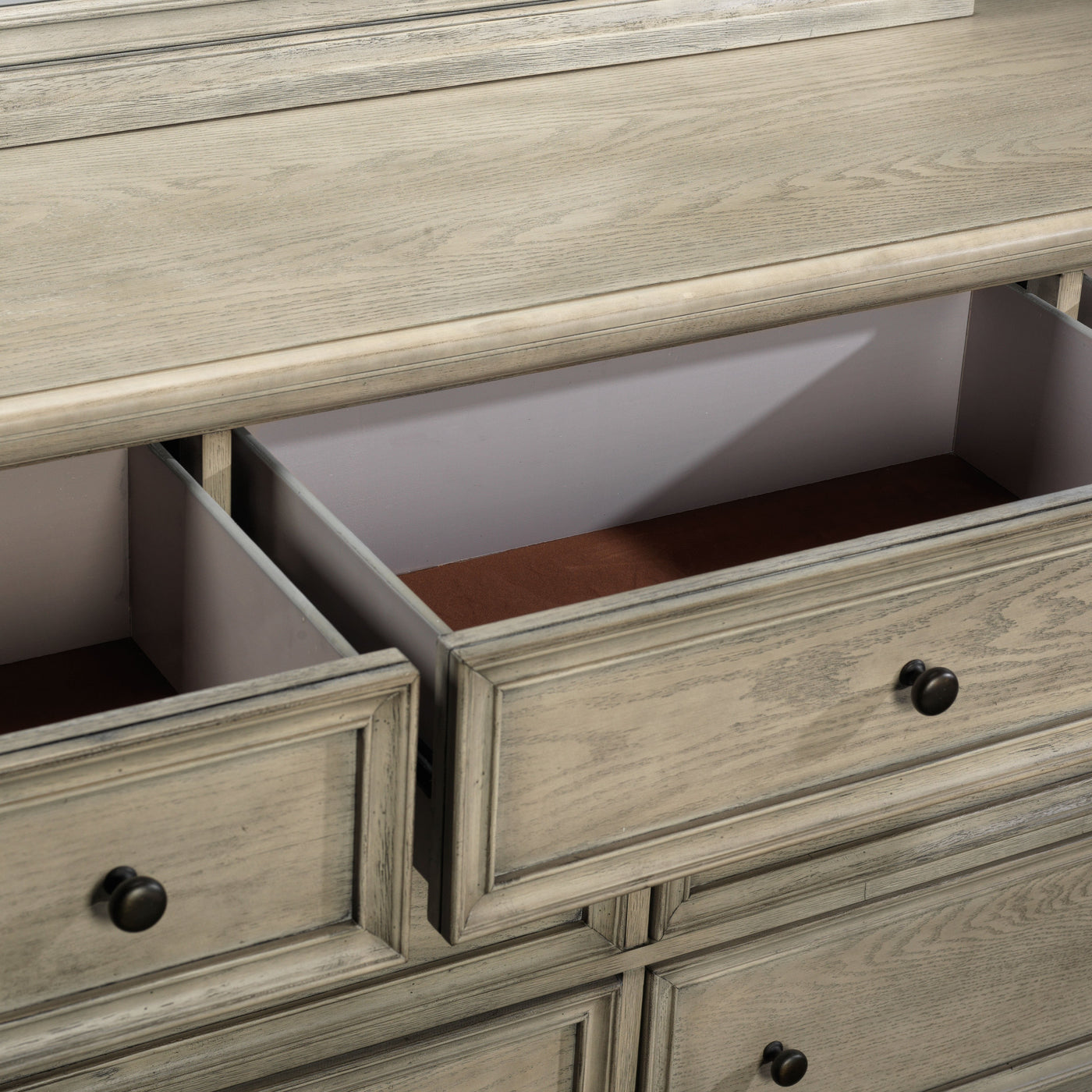 Emma 7 Drawer Dresser - Oak