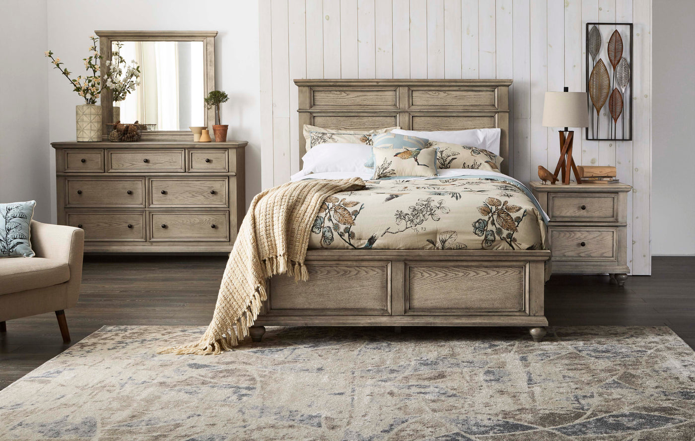 Emma 6-Piece King Bedroom Set - Oak