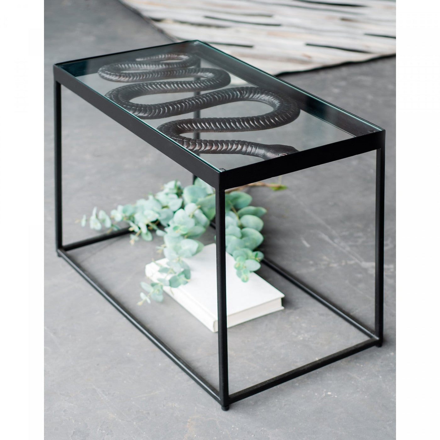 Chilla Side Table