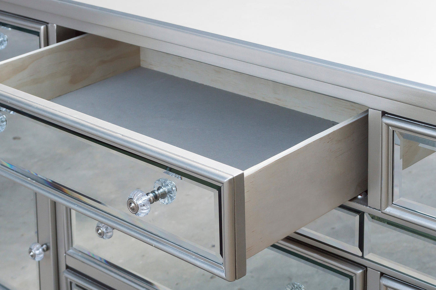 Orion Server - Silver