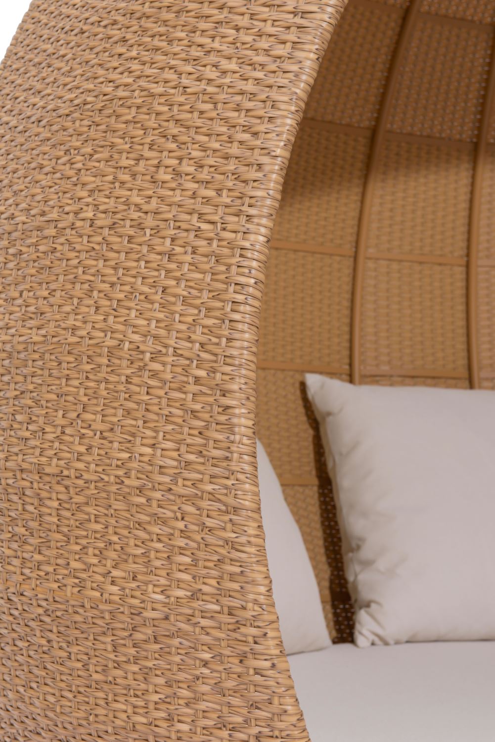Kinuso Outdoor Daybed - Beige/Natural