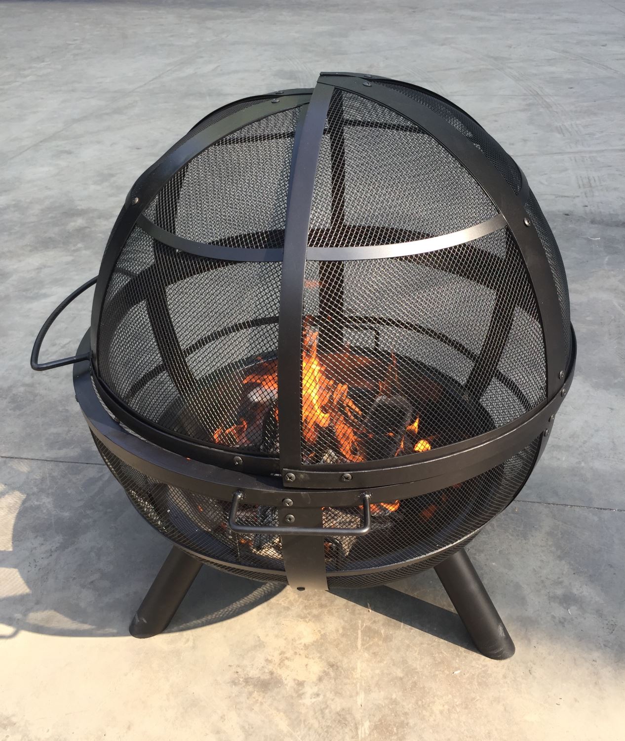 Summerhayes Fire Pit - Black