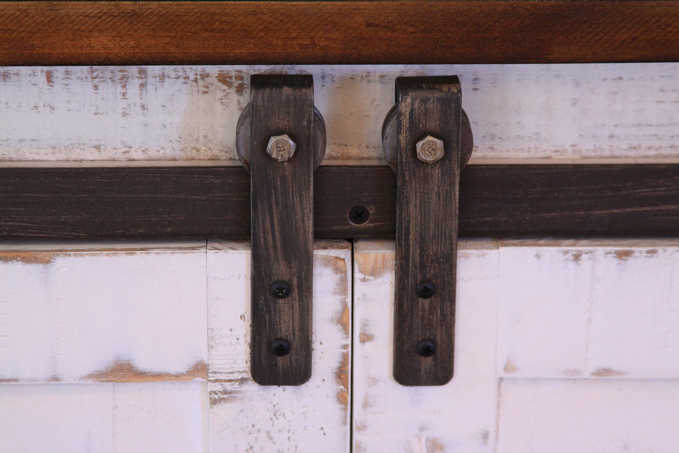 Pueblo 60" TV Stand - Weathered White