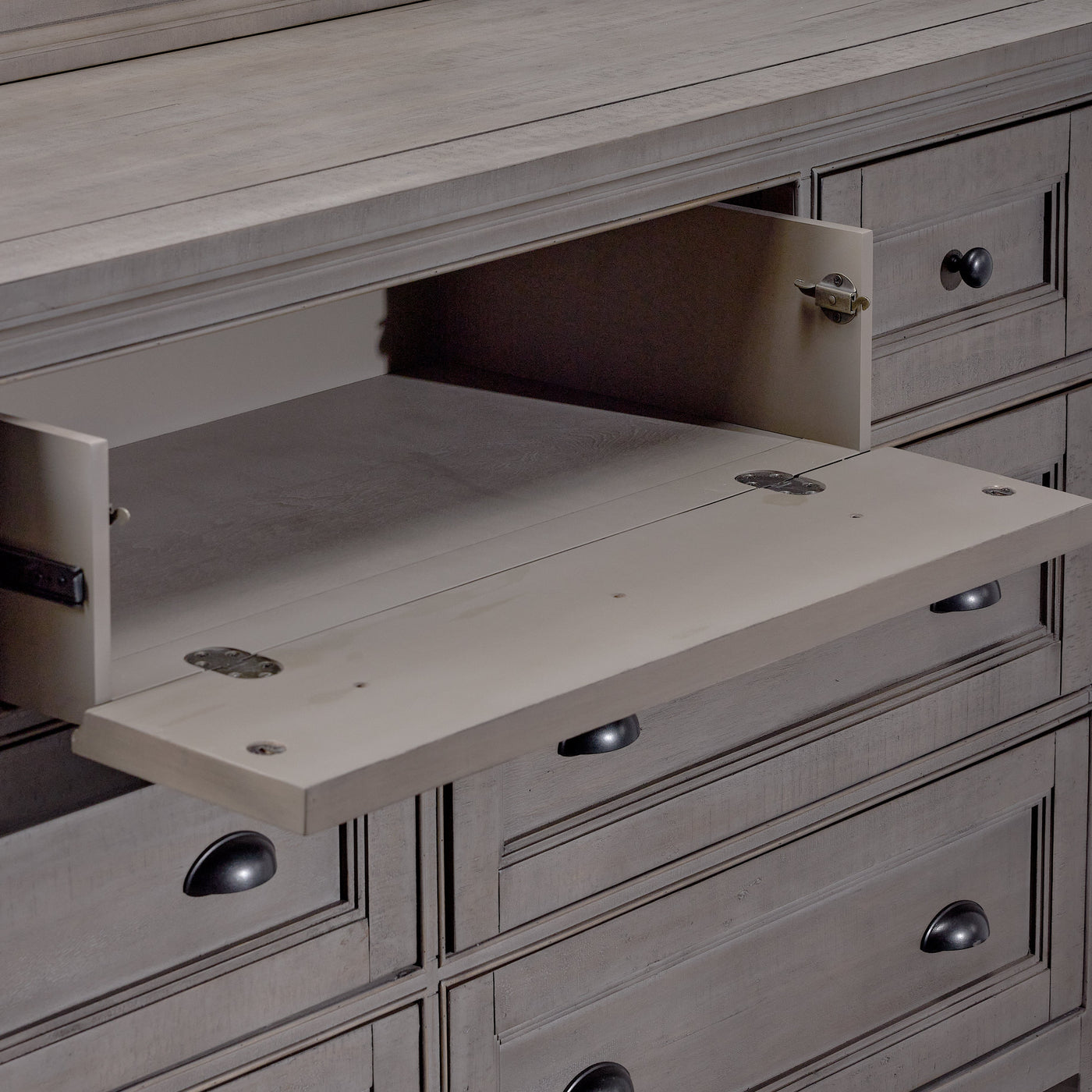 Paxton 6-Piece Queen Bedroom - Dovetail Grey