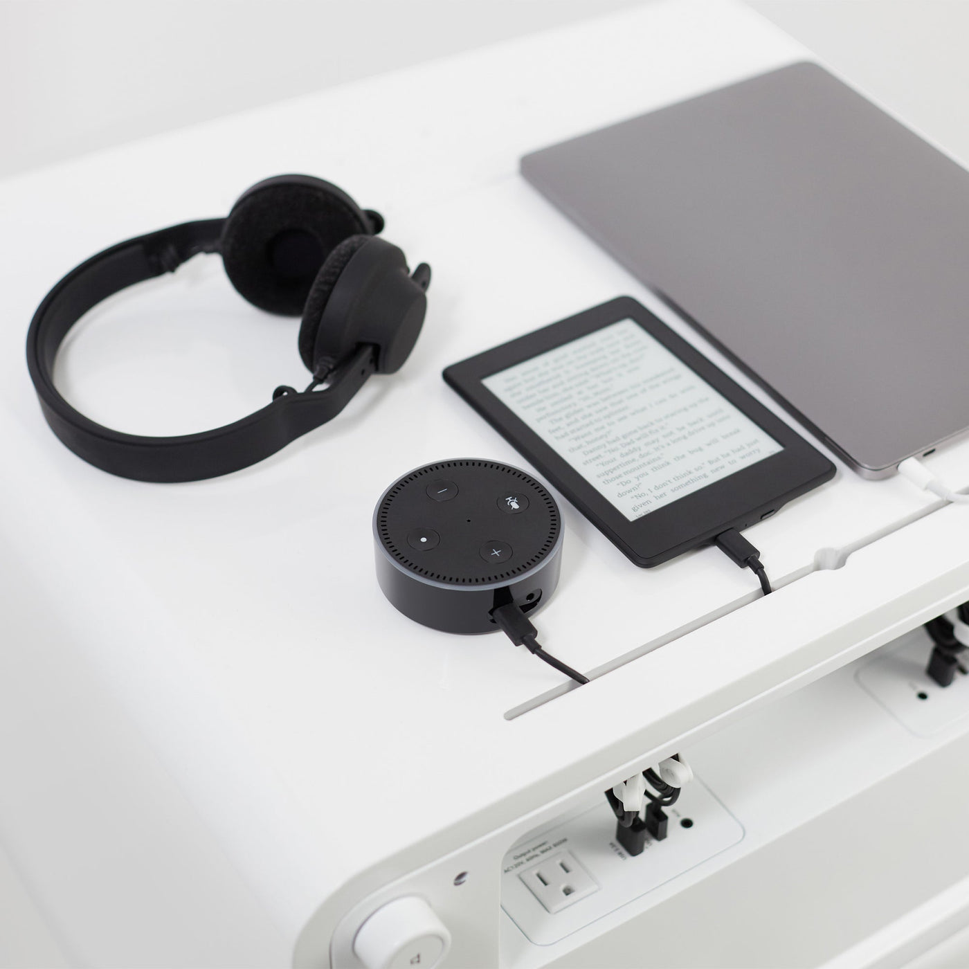 Sobro Smart End Table - White