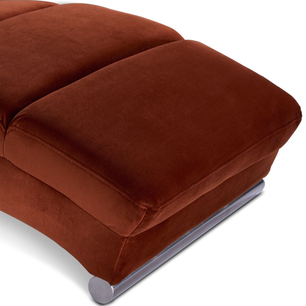 Chaz Chaise - Rust
