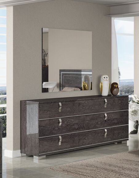 Sarah Ala Mode 6 Drawer Dresser - Grey