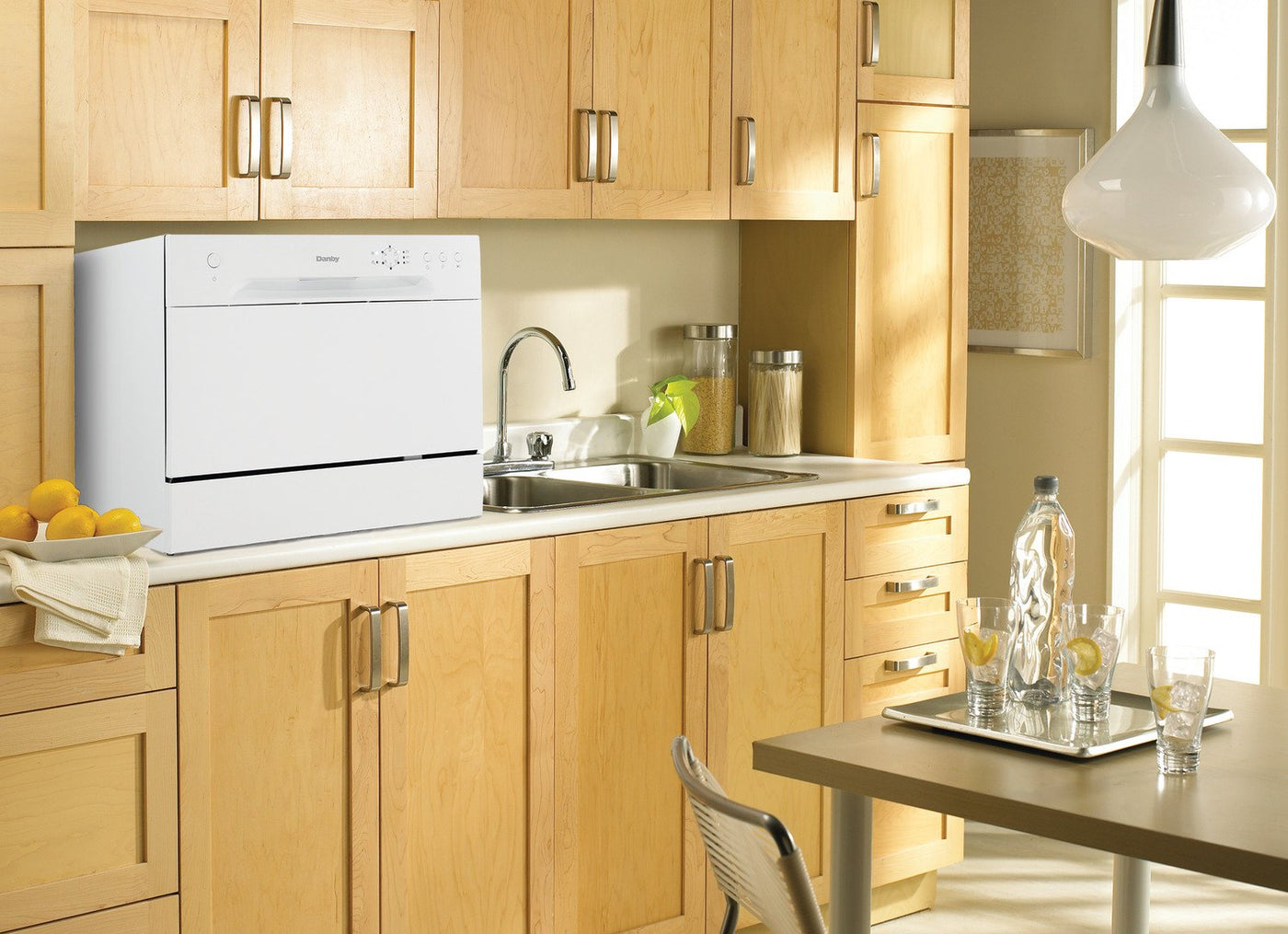 Danby White Countertop 21.7" Dishwasher - DDW621WDB