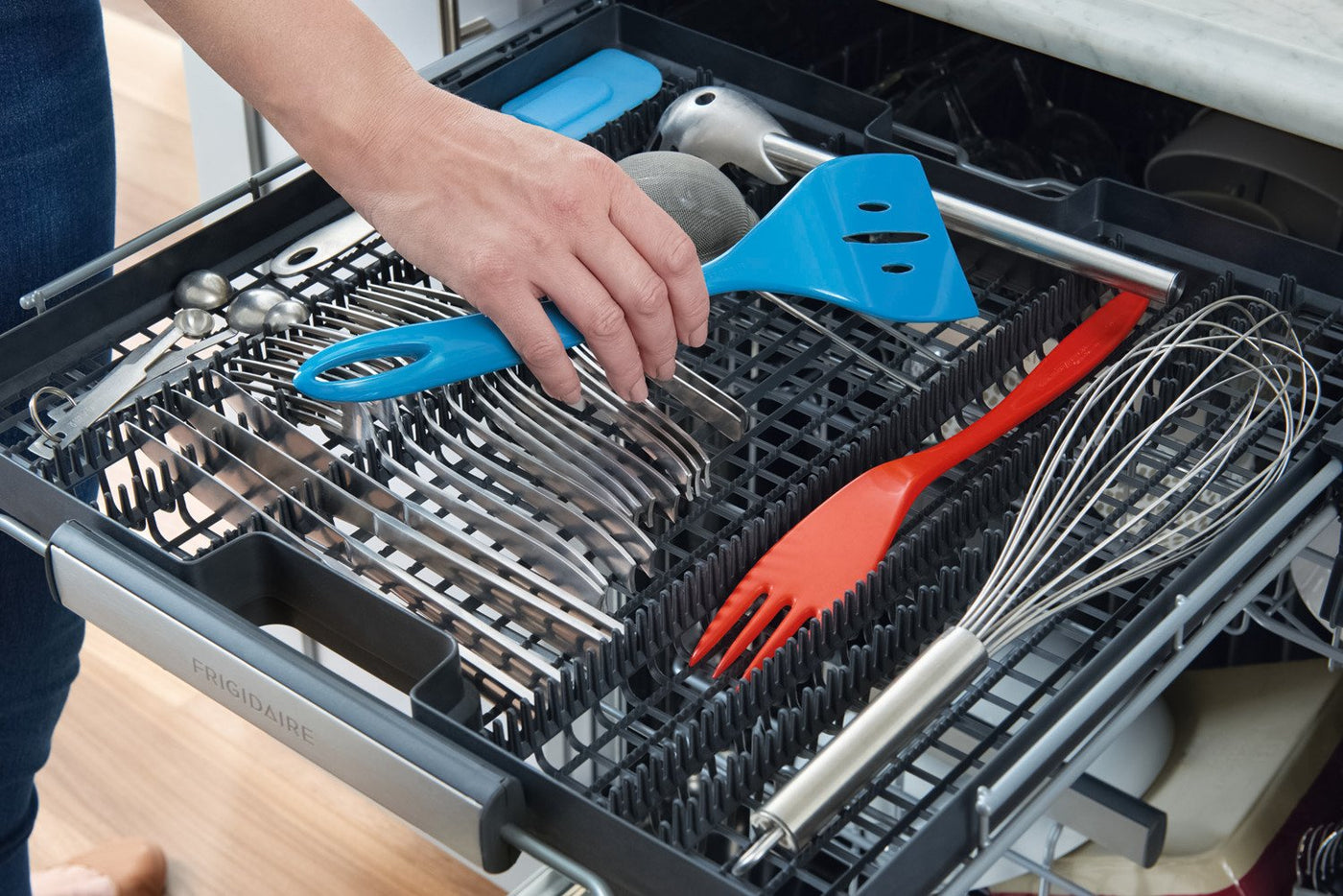 Frigidaire Gallery Stainless Steel 24" Dishwasher - FGID2479SF