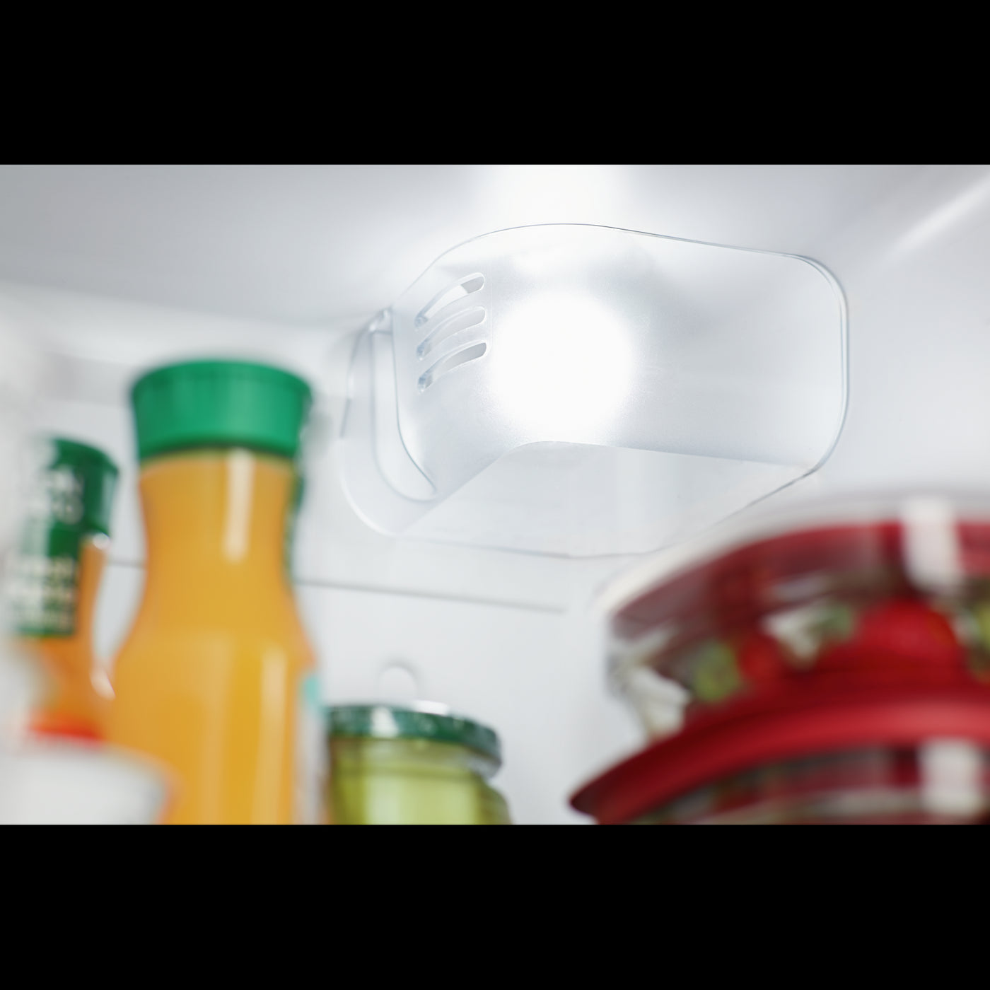 Whirlpool White Side-by-Side Refrigerator (25 Cu. Ft.) - WRS325SDHW