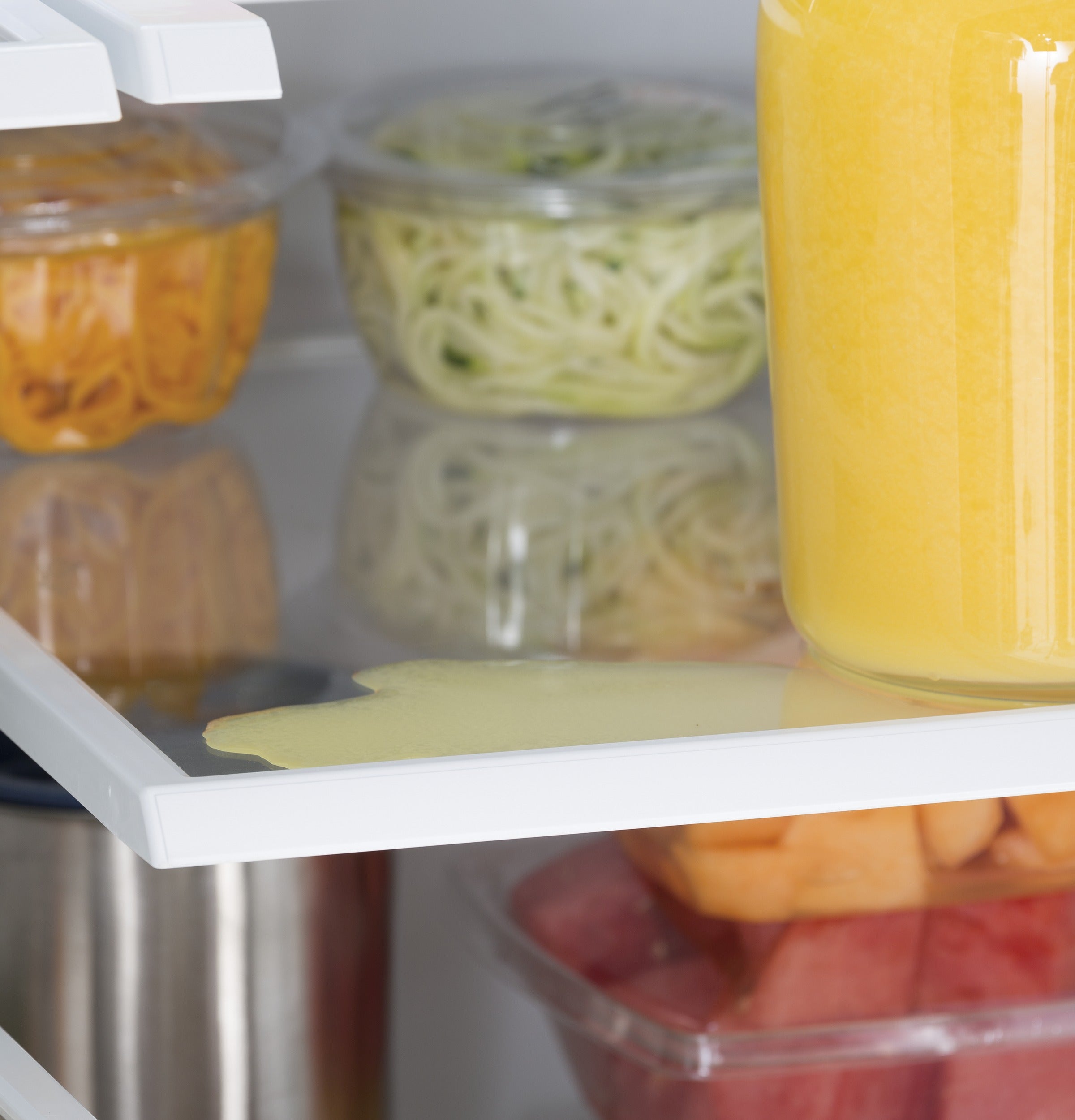 GE White French Door Refrigerator (27 Cu. Ft) - GNE27JGMWW