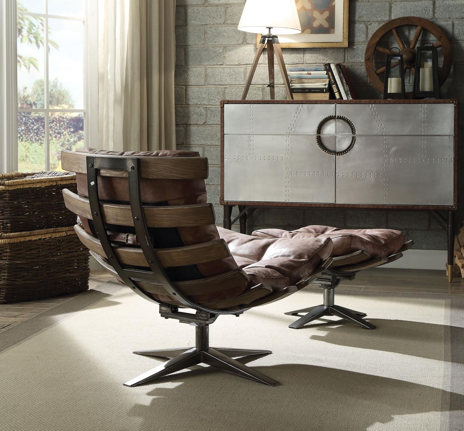 Charlie Brown - I Leather Chair & Ottoman