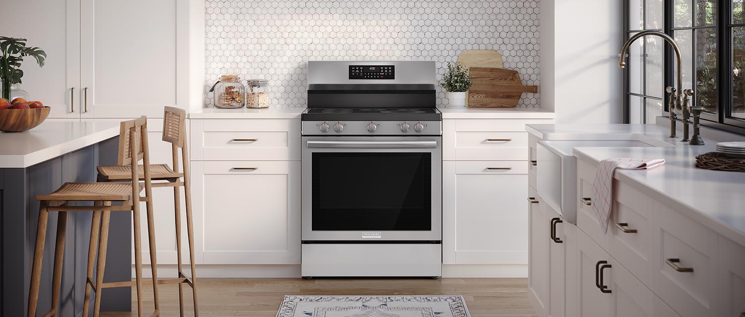 Frigidaire Gallery Smudge-Proof® Stainless Steel 30" Electric Range with Total Convection (5.3 Cu. Ft) - GCRE306CBF