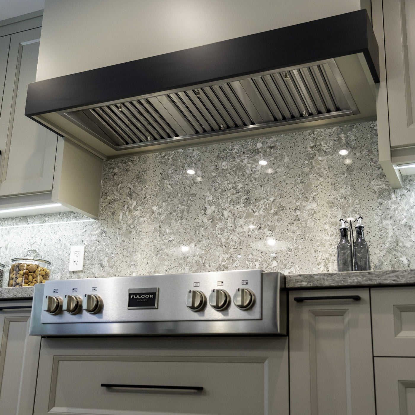 VICTORY Stainless Steel 30" 750 CFM Range Hood Insert - Q5-30