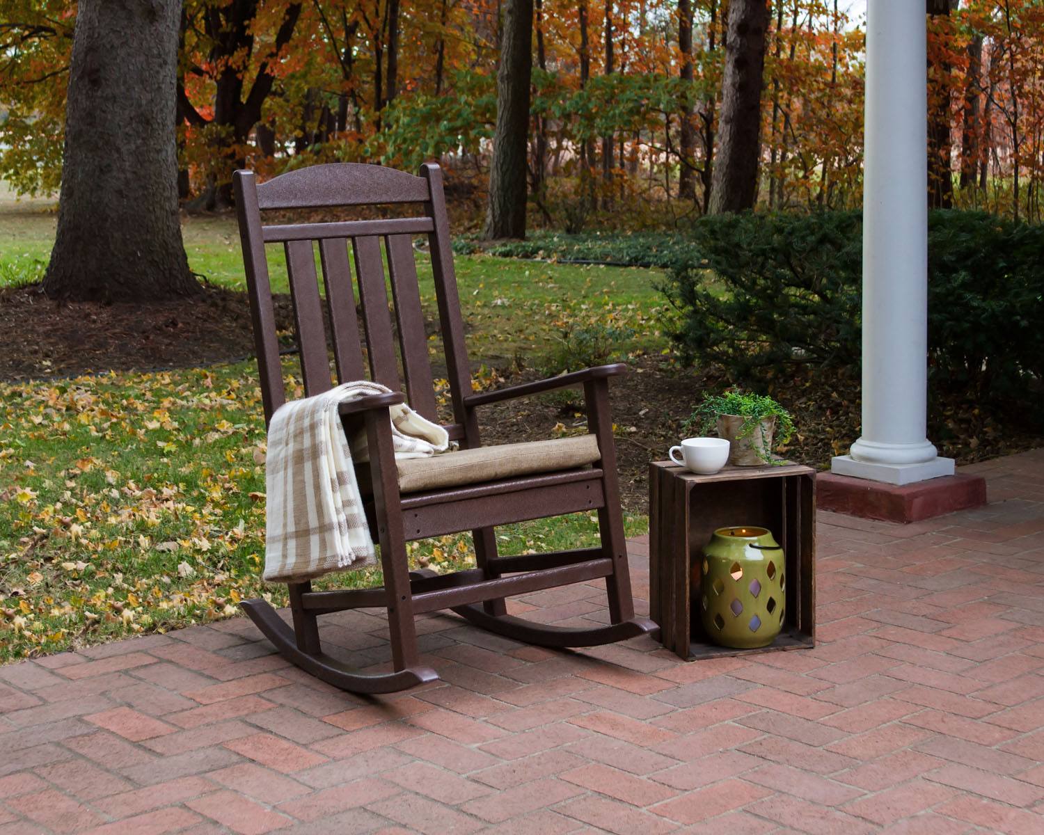 POLYWOODÂ® Presidential Rocking Chair - Mahogany