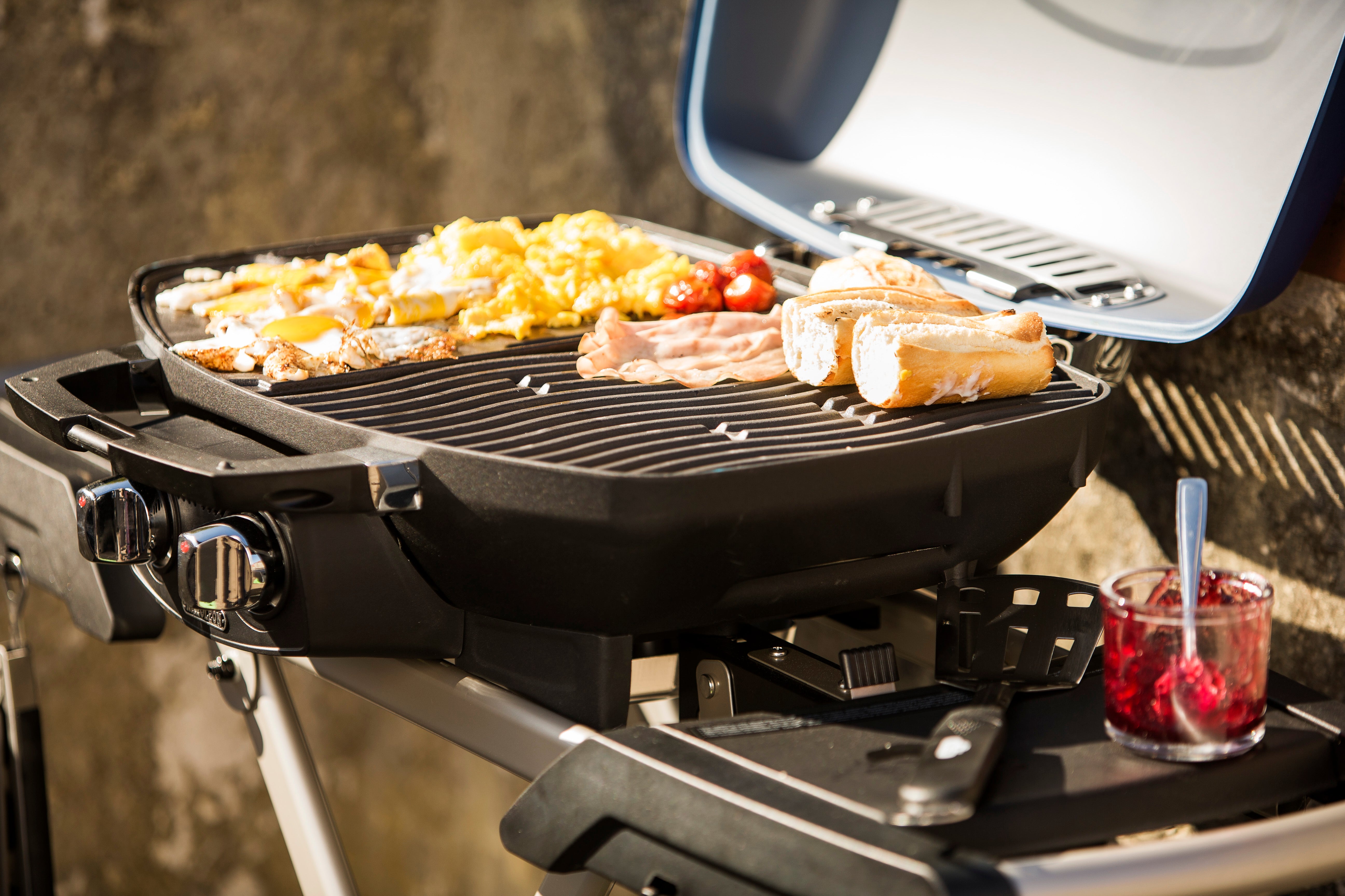 Napoleon TravelQ 285X Portable Propane Gas Grill and Scissor Cart with Griddle - TQ285X-RD-1-A