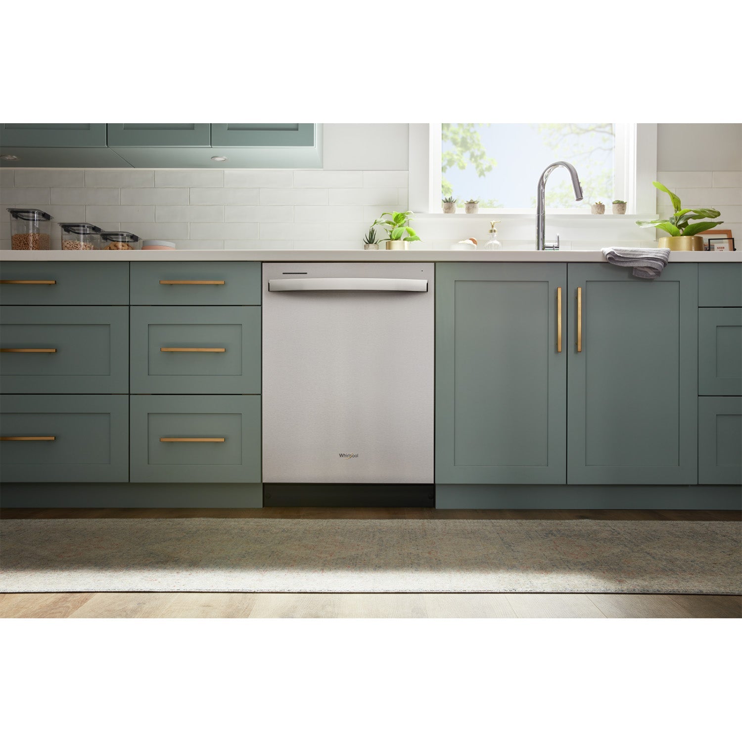 Whirlpool 24" Fingerprint Resistant Stainless Steel Dishwasher (55 dBA) - WDT540HAMZ