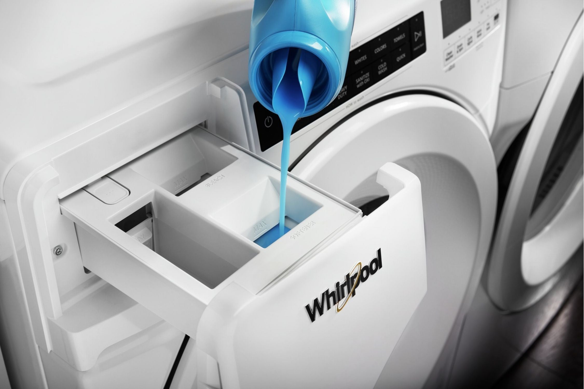Whirlpool White Front Load Washer (5 Cu. Ft.) - WFW560CHW