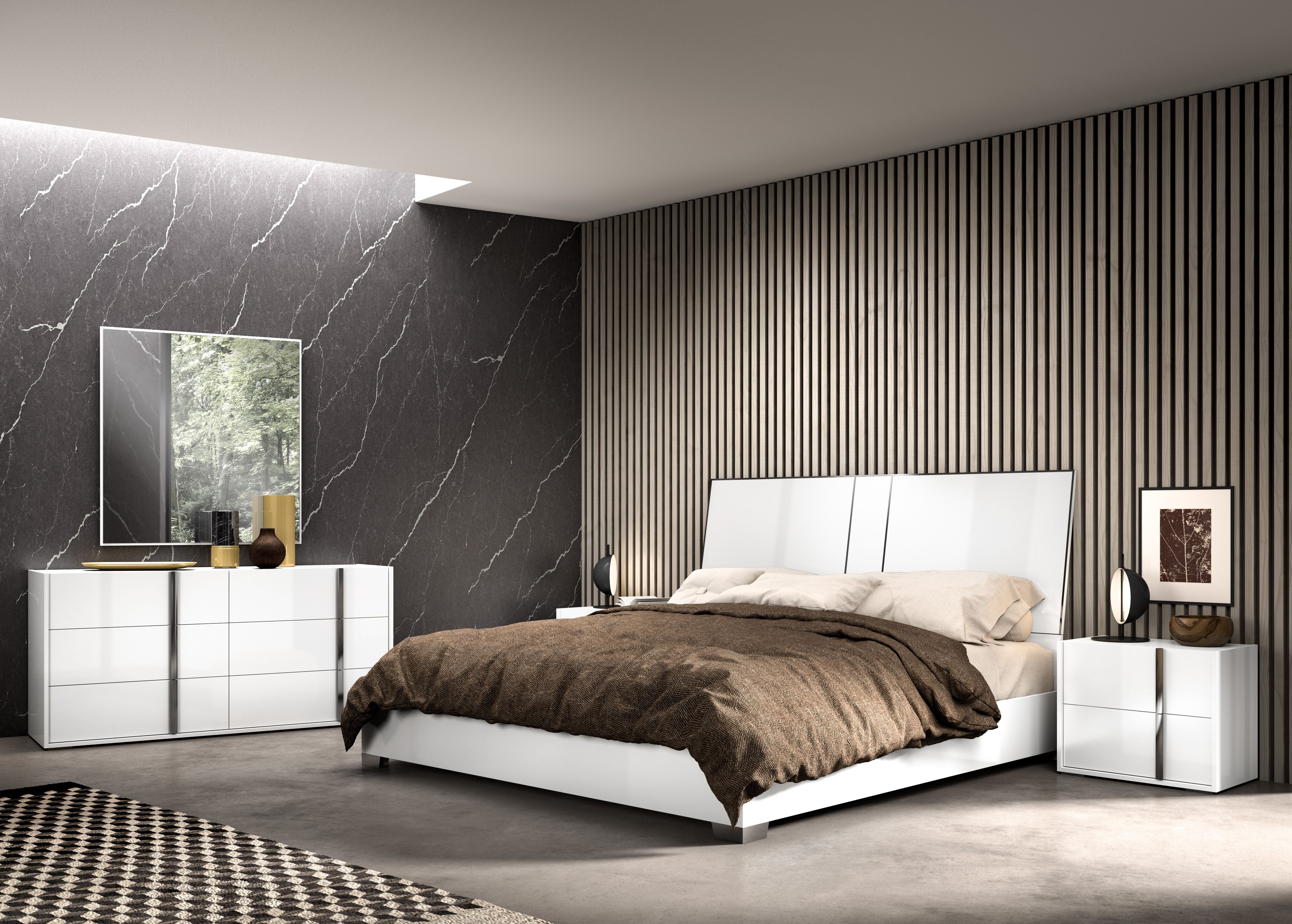 Bianca 6-Piece Queen Bedroom Package - White Lacquer
