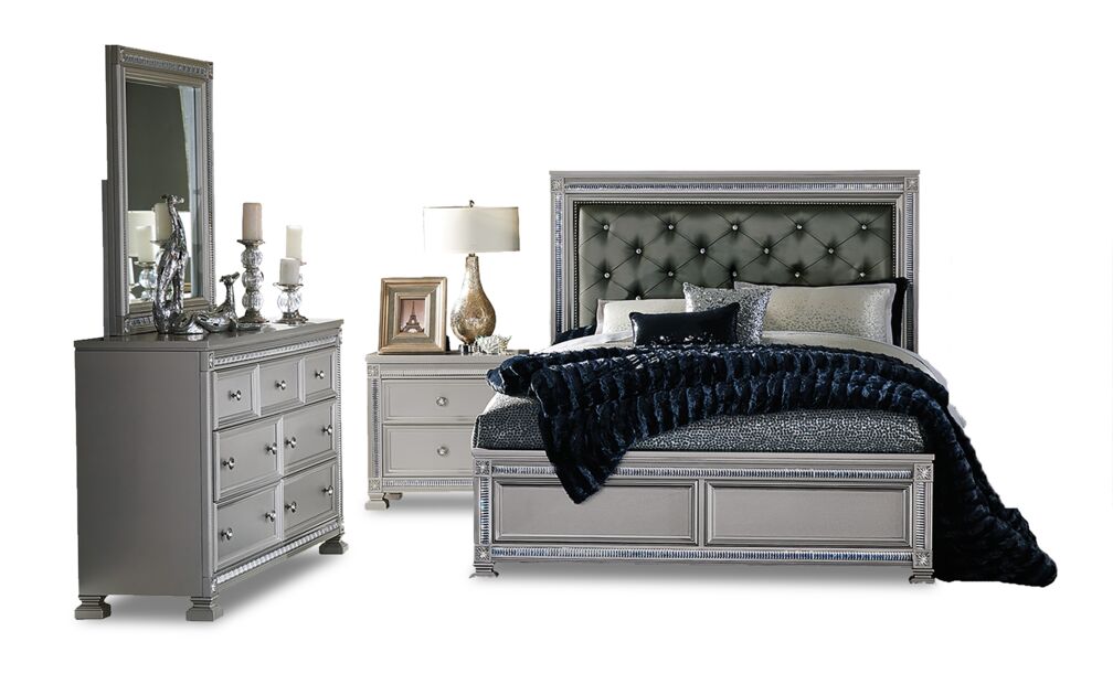 Henley 6-Piece King Bedroom Package - Silver