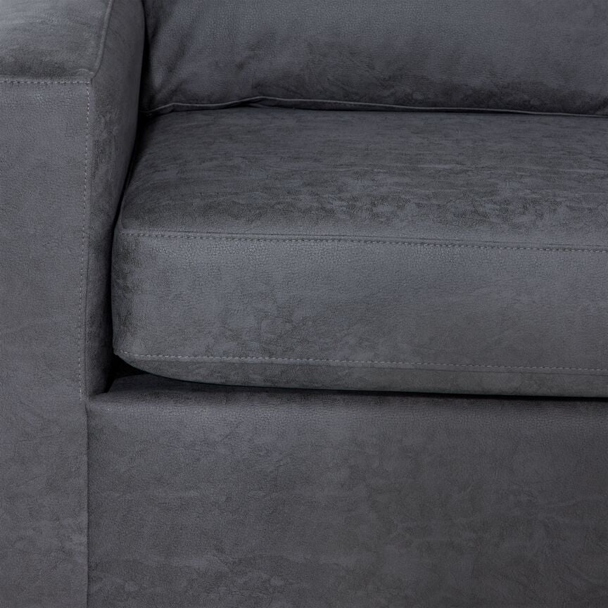 Lindsay 2 Pc. Sectional with Right Facing Chaise - Grey